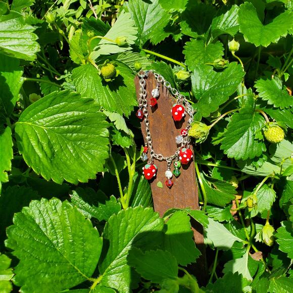 Strawberry Charm Bracelet Jewelry Gift Set for Women or Girls Birthday - Picture 7 of 8